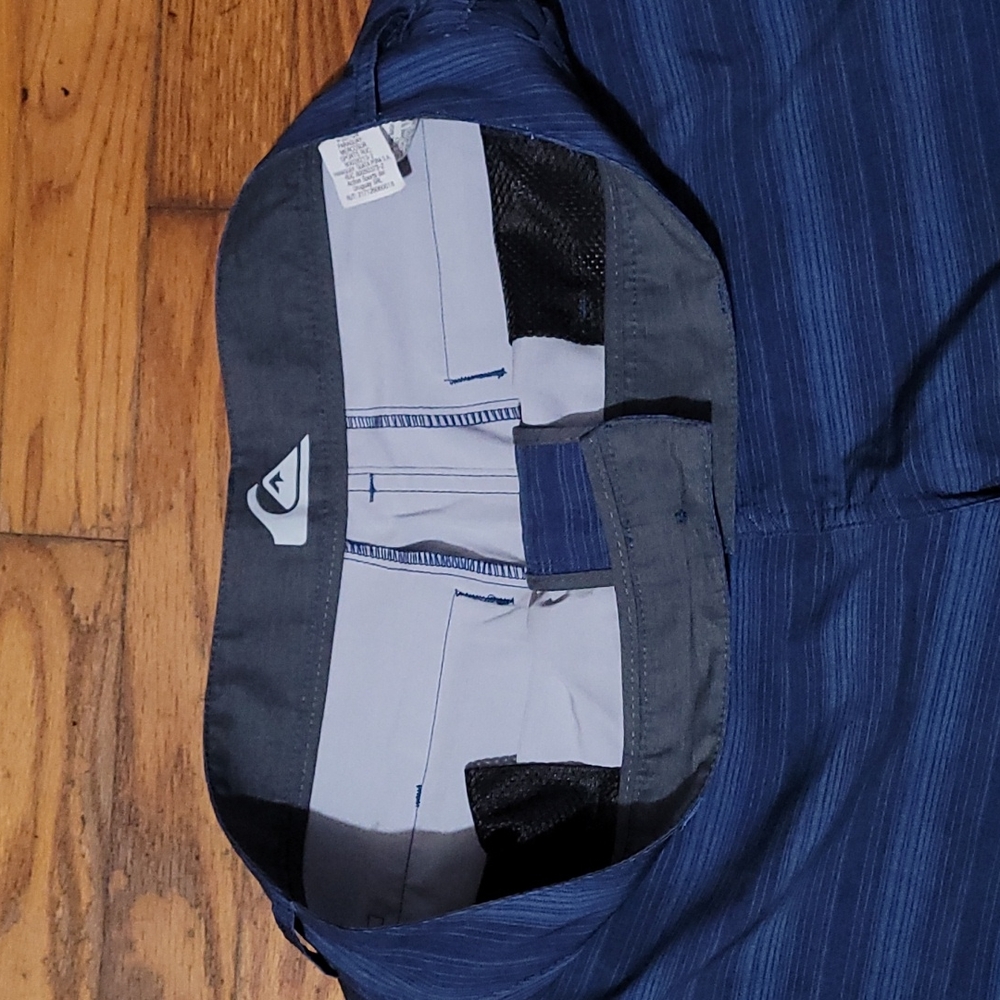 Quicksilver amphibians baggies - Picture 3 of 5